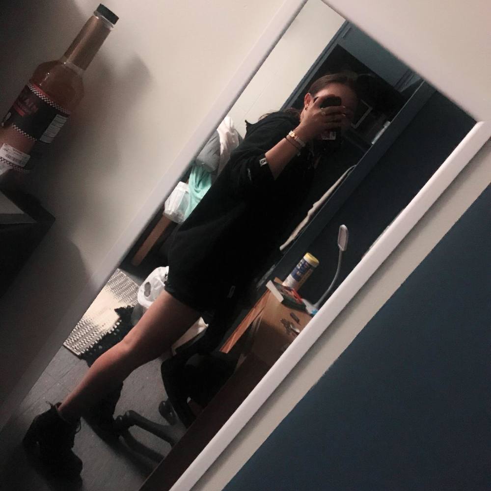 Meet your Posher, Anni